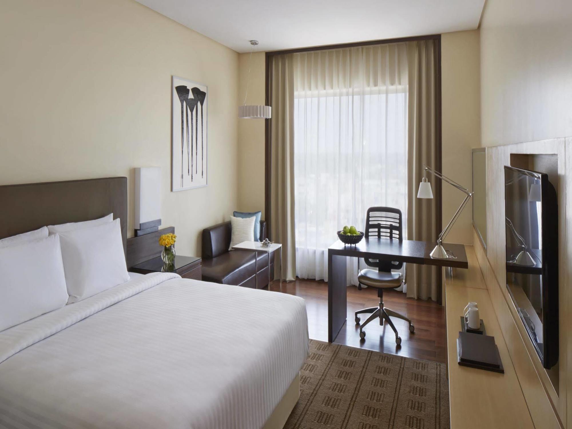 Courtyard By Marriott Bilaspur Exterior foto