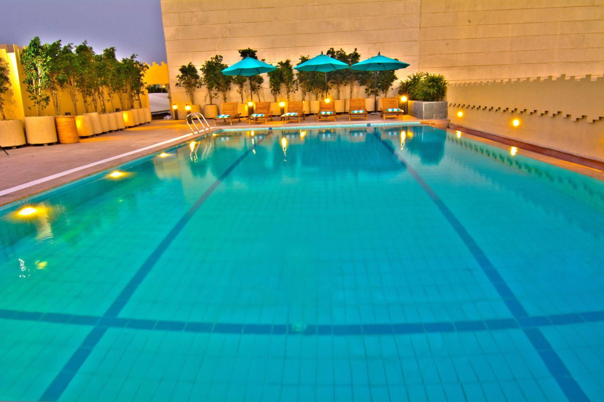 Courtyard By Marriott Bilaspur Exterior foto